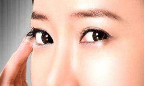 周麗麗醫(yī)師技藝獨特，助你迅速擺脫斑點困擾