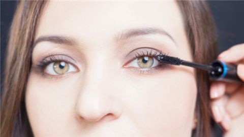 南充阿藍醫(yī)療美容門診部：高素質(zhì)醫(yī)生團隊，輕松獲取門診部資質(zhì)信息