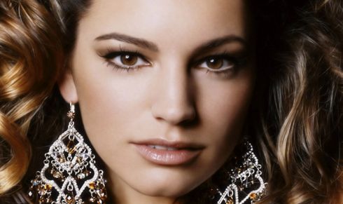 英國瘦臉推廣：醫(yī)師參與助保障