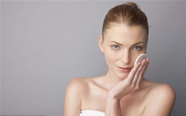 探索成都怡脂鄧萌，面部吸脂親身案例揭密