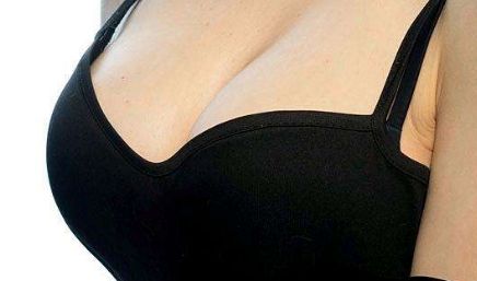 潘勇醫(yī)生：隆鼻手術(shù)風(fēng)格獨特，值得信賴！聽說他在哪個醫(yī)院坐診？