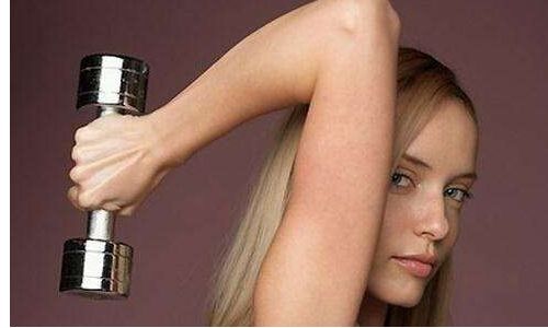 江華醫(yī)生乳房增大的效果如何？技術(shù)回顧與隆胸成功案例圖