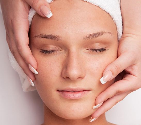 廣州面部吸脂頂尖醫(yī)生排行榜，揭秘十位備受推崇的專家