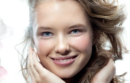 南陽(yáng)市中心醫(yī)院整形科負(fù)責(zé)人是誰(shuí)？黃立新深耕學(xué)術(shù)，潛心整形領(lǐng)域