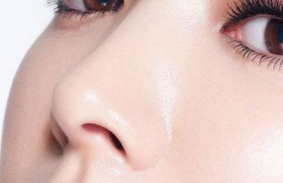 鄭州哪家豐胸醫(yī)院排行榜可信度高？這些醫(yī)院助您圓夢！