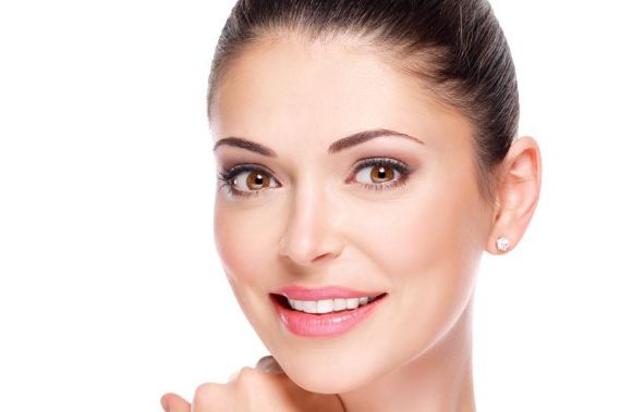 北醫(yī)三院玻尿酸填充費(fèi)用查詢(xún)及整形外科名醫(yī)匯總