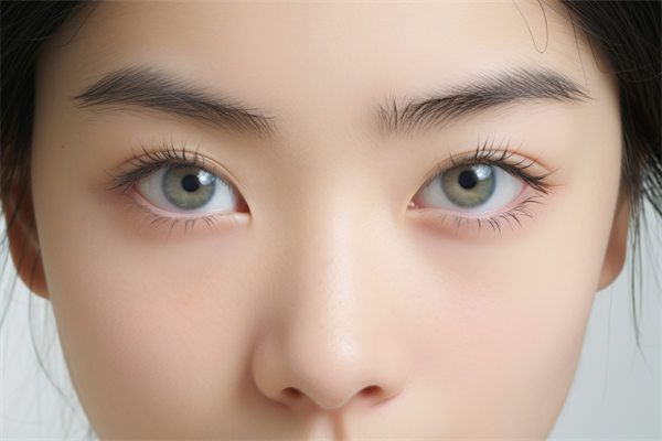 青島隆胸醫(yī)院推薦：口碑技術(shù)兼具，打造自信曲線