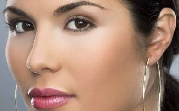 巫文云醫(yī)生豐鼻術(shù)后完美呈現(xiàn)，無(wú)與倫比的美鼻魅力閃耀！