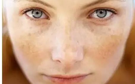 了解宋遵禮整形，探秘醫(yī)生介紹和隆胸案例曝光！2023費用略作參考