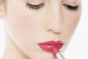 解密海南省人民醫(yī)院眼科醫(yī)生排名，楊潔、毛海燕醫(yī)生斬獲鋒芒畢露