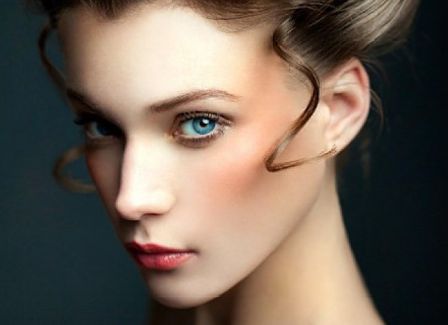 深圳友華普惠眼科醫(yī)院近視眼手術(shù)價(jià)格實(shí)惠，醫(yī)術(shù)靠譜