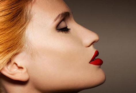 成年后還在爆痘？這可能是你不知道的護(hù)膚誤區(qū)