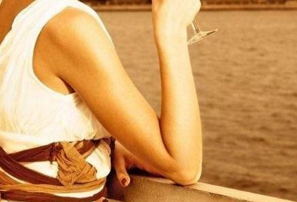 湘潭市中心醫(yī)院、市眼科等5家近視手術(shù)醫(yī)院排名！2023價格一覽！