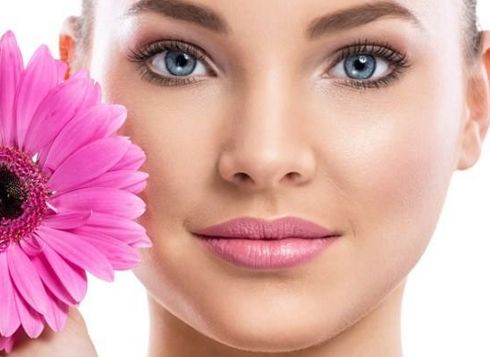 甘肅中醫(yī)院皮膚科醫(yī)生李樹君的痤瘡去除技術(shù)引為關(guān)注，手術(shù)前后真人對比圖顯示明顯改善！