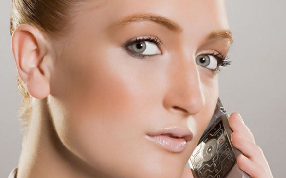 廣州頂級整形專家，詮釋李文鋒醫(yī)生完美胸部經(jīng)驗(yàn)