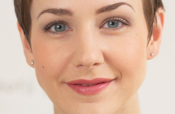 華新醫(yī)生助你重拾自信，改善雙眼皮效果的秘訣揭秘！