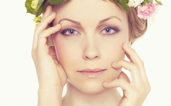 夏日護膚必備！聰明女孩的防曬攻略，告別傷害