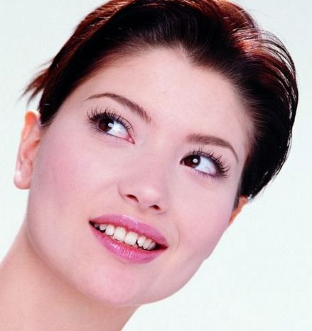 大連德萊茵醫(yī)療美容診所評(píng)價(jià)：專業(yè)醫(yī)生團(tuán)隊(duì)、全面資質(zhì)信息揭秘