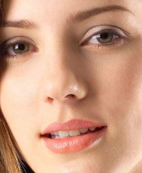 北京醫(yī)院去眼袋哪個專家專業(yè)？詳解2023年手術(shù)費用及成功案例分析