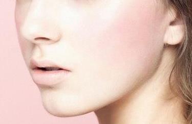 吉大一院整形美容科在哪個樓？