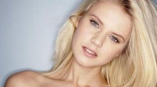 哪些醫(yī)生是北京比較好的雙眼皮整形專家？醫(yī)生背景公開看這里！