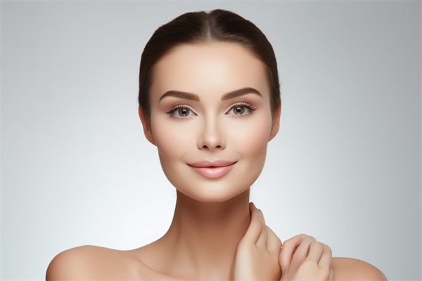 鼻整形醫(yī)生梁大寧：深圳口碑贊譽、整形費用參考價3萬起