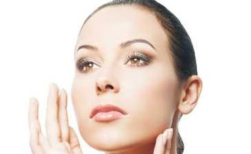 八大處楊明勇的雙眼皮手術經(jīng)驗與患者感受揭秘