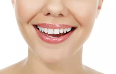 珠海雙眼皮整容效果如何？愛思特和韓妃哪家更受歡迎？