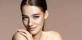 北京德和誠口腔診所療法實(shí)力揭秘！專家團(tuán)隊(duì)受贊譽(yù)！種植牙效果獨(dú)樹一幟！案例分享！