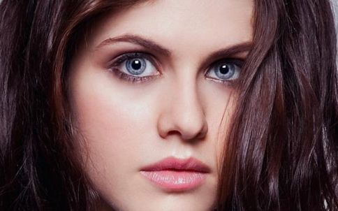 安陽亦美整形美容診所醫(yī)生團(tuán)隊(duì)分享醫(yī)療美容經(jīng)驗(yàn)