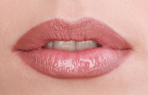 唐山曉林精致眼面醫(yī)療美容診所價格公開，真的嗎楊曉林醫(yī)生受過什么專業(yè)培訓？