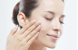 上海九院的小拉皮手術(shù)平均價格及醫(yī)生評價，搭配真實案例參考