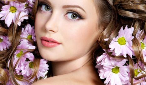 【特邀名醫(yī)】成都醫(yī)美專家鄧東偉：蜻蜓點水般的鼻繡藝術(shù)，展現(xiàn)獨特魅力