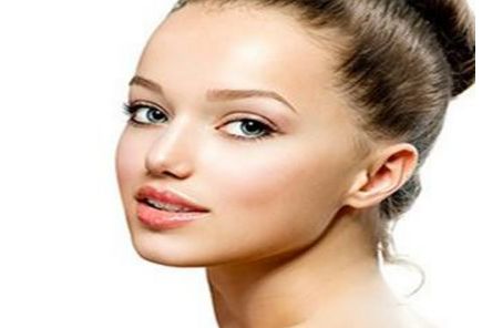 假體隆鼻手術(shù)需注意的安全事項(xiàng)