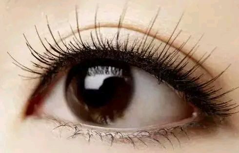 武漢美尚中天整形美容：劉引蘭醫(yī)生的雙眼皮小知識！案例反饋驚人！