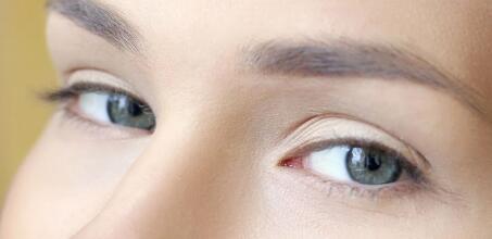 北京整鼻子醫(yī)院哪家值得選擇？想了解北京鼻子整形價(jià)格合適并備受贊譽(yù)的，可看這篇