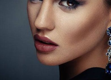 上海頂級雙眼皮醫(yī)生：推薦名單揭曉，當(dāng)?shù)叵碛惺⒆u的醫(yī)生們