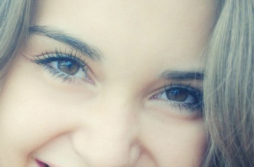 協(xié)和醫(yī)院醫(yī)生黃久佐教授依靠豐富經(jīng)驗(yàn)打造完美面部：玻尿酸注射效果及實(shí)例揭秘！