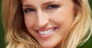 沈陽雙眼皮醫(yī)生排名及價(jià)格，黃威、李萬同等5位醫(yī)生+全攻略！