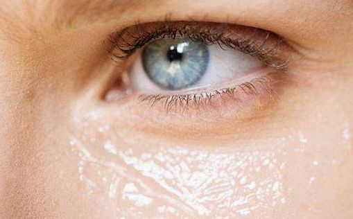 溫州哪位醫(yī)生在雙眼皮手術(shù)方面技術(shù)出眾，價(jià)格如何？