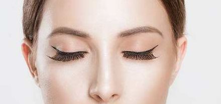 創(chuàng)新技術(shù)展現(xiàn)！親身拍攝楊小娟醫(yī)生實(shí)操隆鼻手術(shù)，全方位揭秘北京歐華醫(yī)院優(yōu)質(zhì)服務(wù)