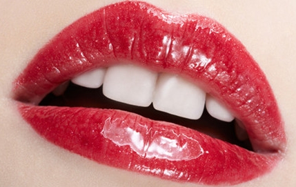 伊美爾喬軍吸脂效果好不好？吸脂會(huì)有哪些風(fēng)險(xiǎn)和副作用？