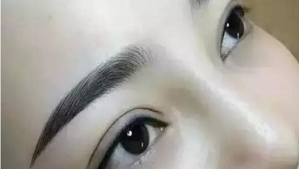 北京鄭永生，在整形手術(shù)方面專攻鼻部，為您帶來完美鼻子的藝術(shù)創(chuàng)作