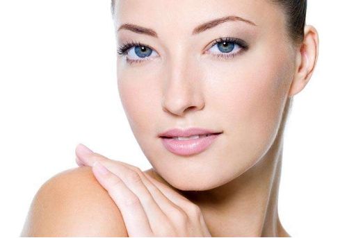 郝永生男性美容手術成果介紹：豐胸效果實測與專業(yè)醫(yī)生案例分享！