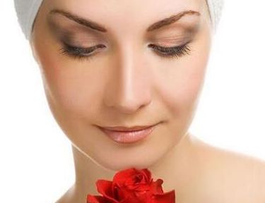 蘇州提眉整形醫(yī)院：眼部年輕化關鍵所在，榜一紫馨矚目奪冠！