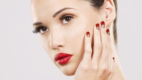 上海范榮杰醫(yī)生作鼻修復(fù)，給你信心恢復(fù)原貌