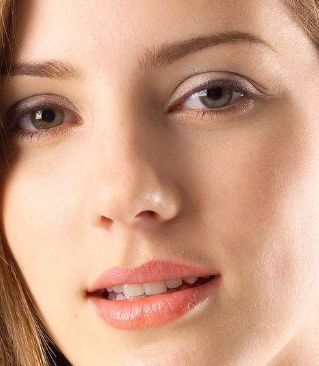 揭秘穆大力隆胸手術(shù)的高價(jià)格，專(zhuān)家分享成功案例