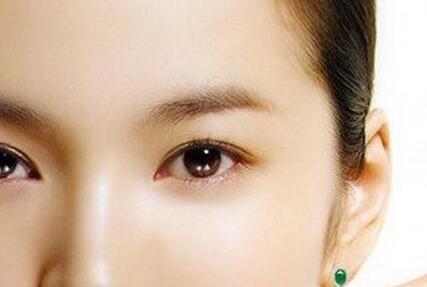 廣州海峽醫(yī)學(xué)整形美容門(mén)診部靠譜嗎？文獻(xiàn)探析醫(yī)生技術(shù)、口碑等！