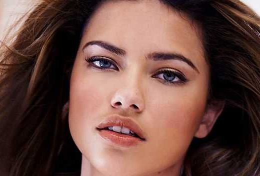 武漢郭亮雙眼皮技術(shù)體驗(yàn)分析，看他的雙眼皮果圖告訴你實(shí)情