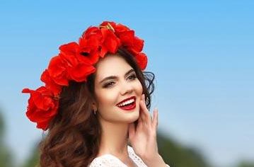 李朕豐胸，專家評價(jià)如何？手術(shù)效果真實(shí)，成功案例回顧！